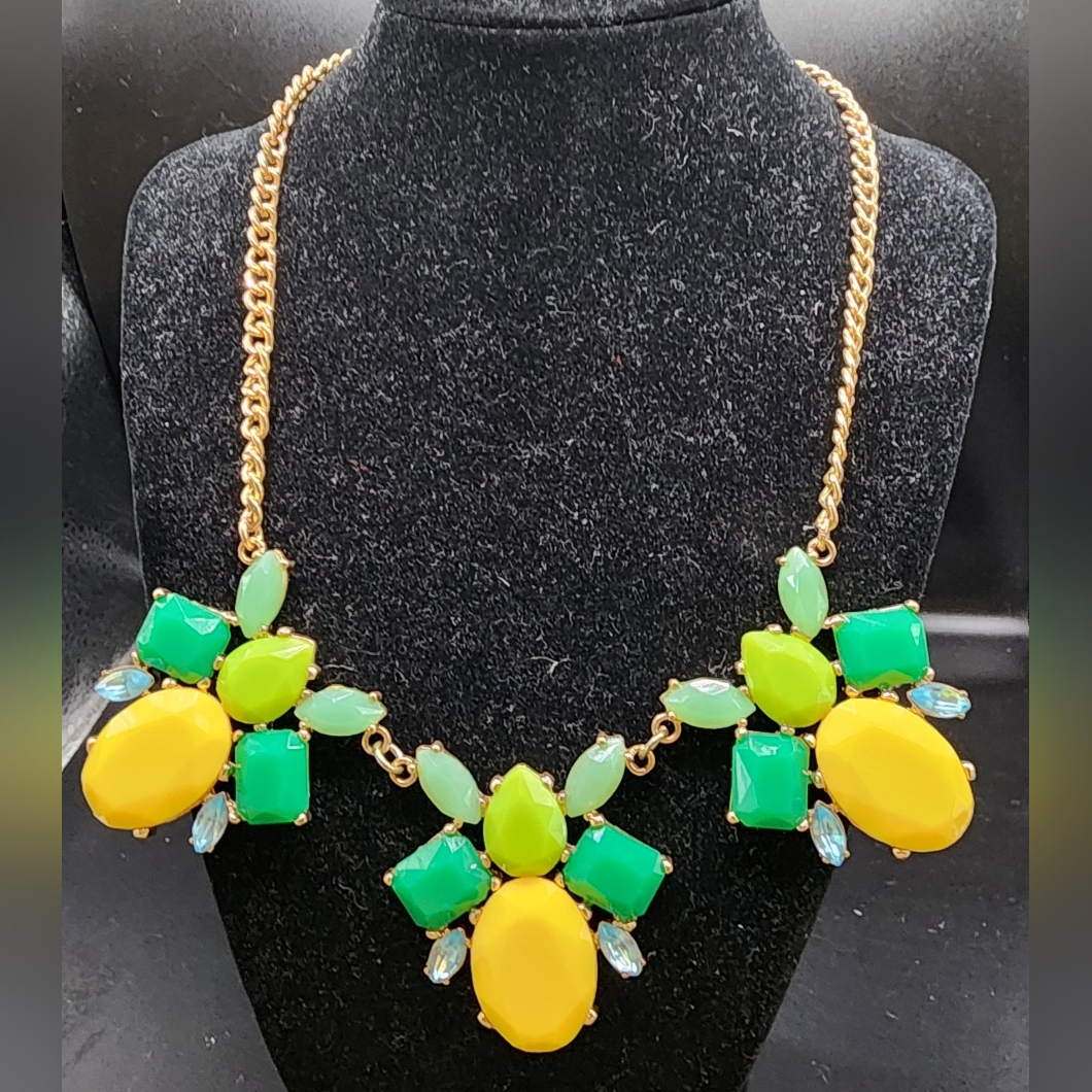Mika Statement Necklace Yellow Green Gold Tone Chain 18